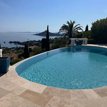 Exceptional See-view Heart Of The Esterel Villa Saint-Raphaël